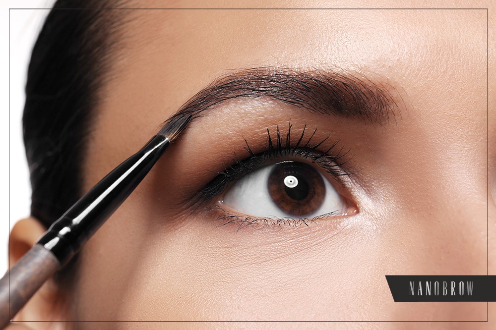 眉毛用ポマードの使い方